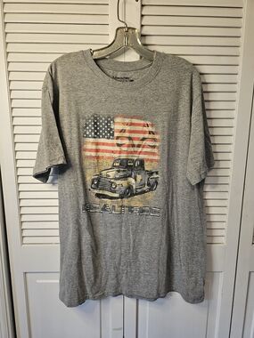 Men's Realtree Grey Short-Sleeve SZ- LG Tee Vintage FORD Truck & Flag Graphic